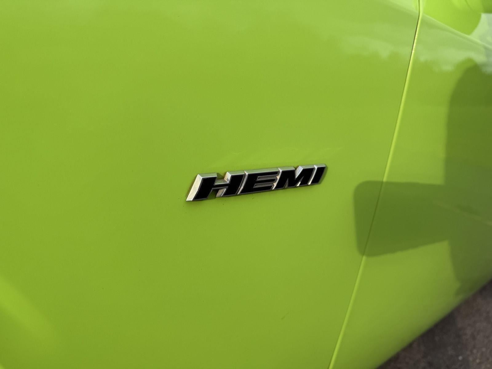 2015 Dodge Challenger R/T Shaker