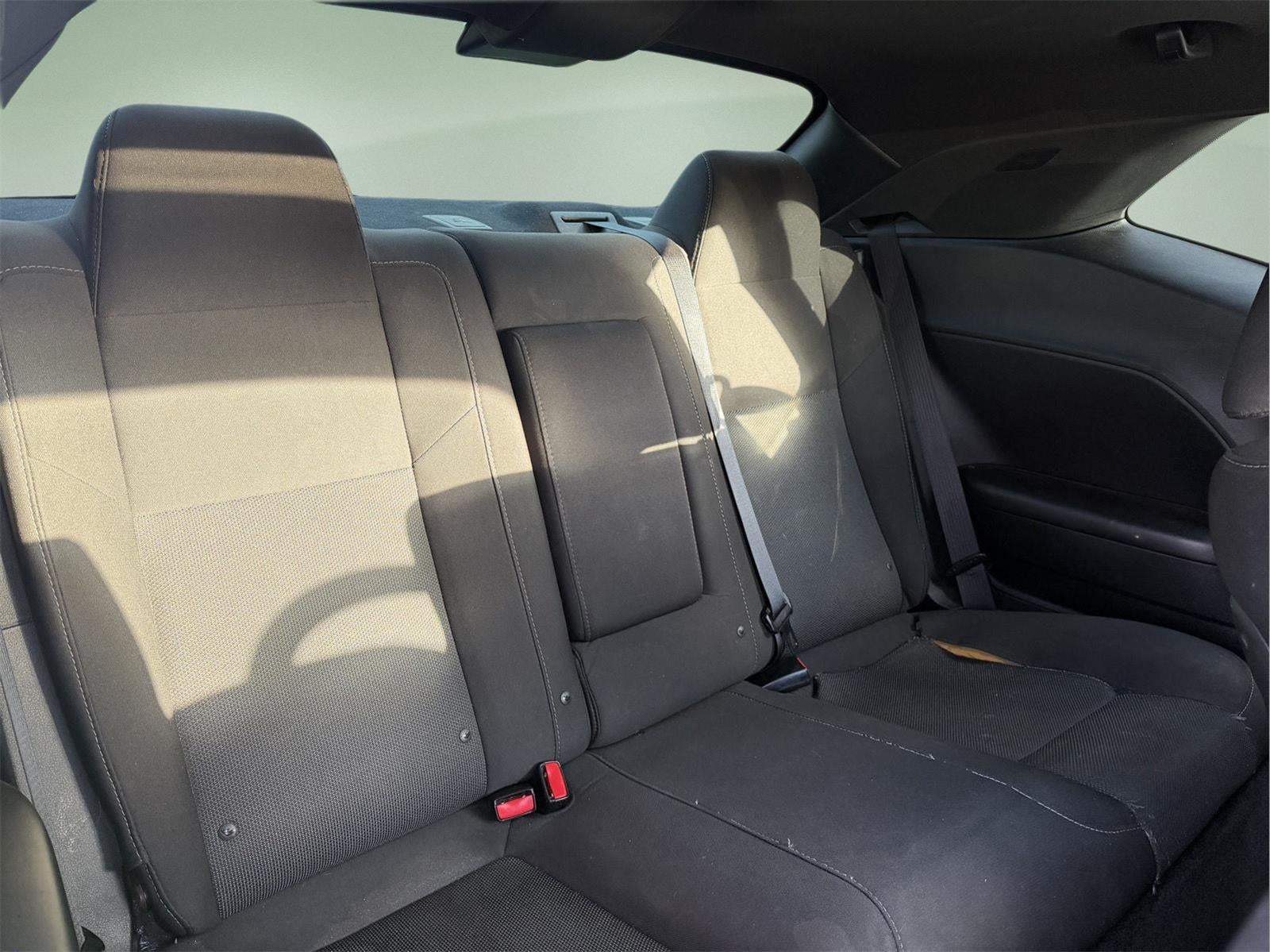 2015 Dodge Challenger R/T Shaker