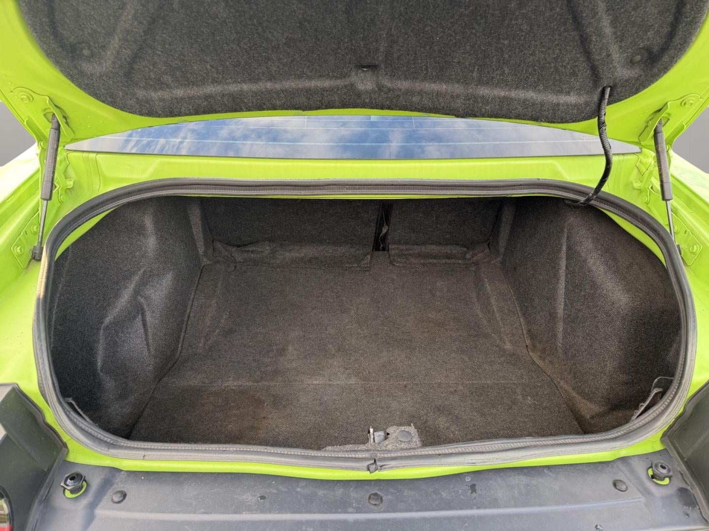 2015 Dodge Challenger R/T Shaker