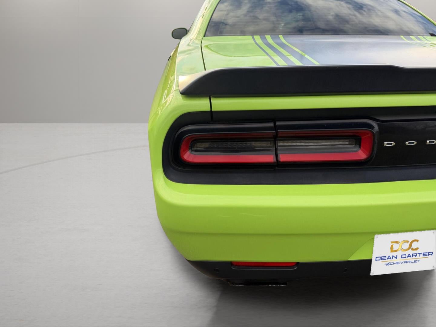 2015 Dodge Challenger R/T Shaker