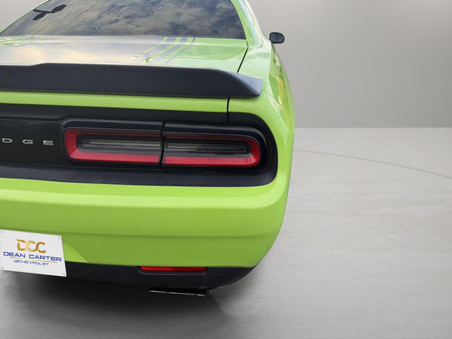 2015 Dodge Challenger R/T Shaker