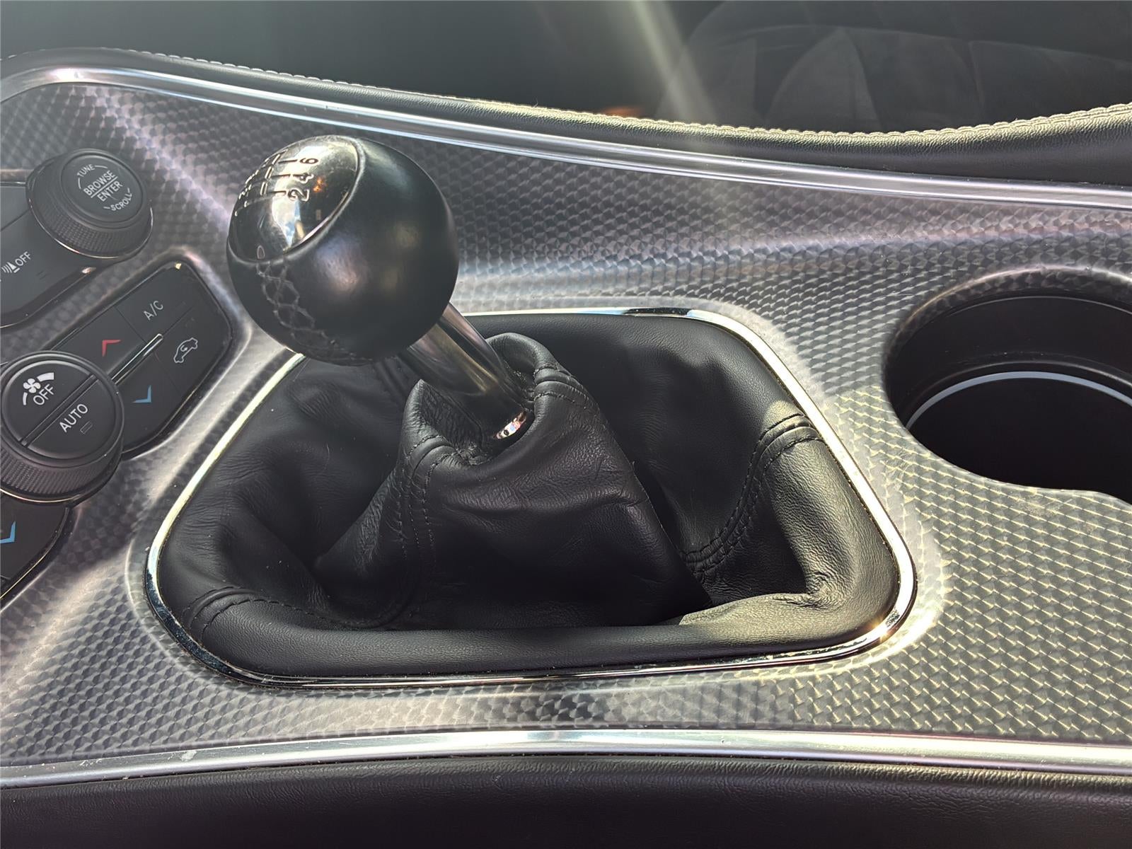 2015 Dodge Challenger SRT Hellcat