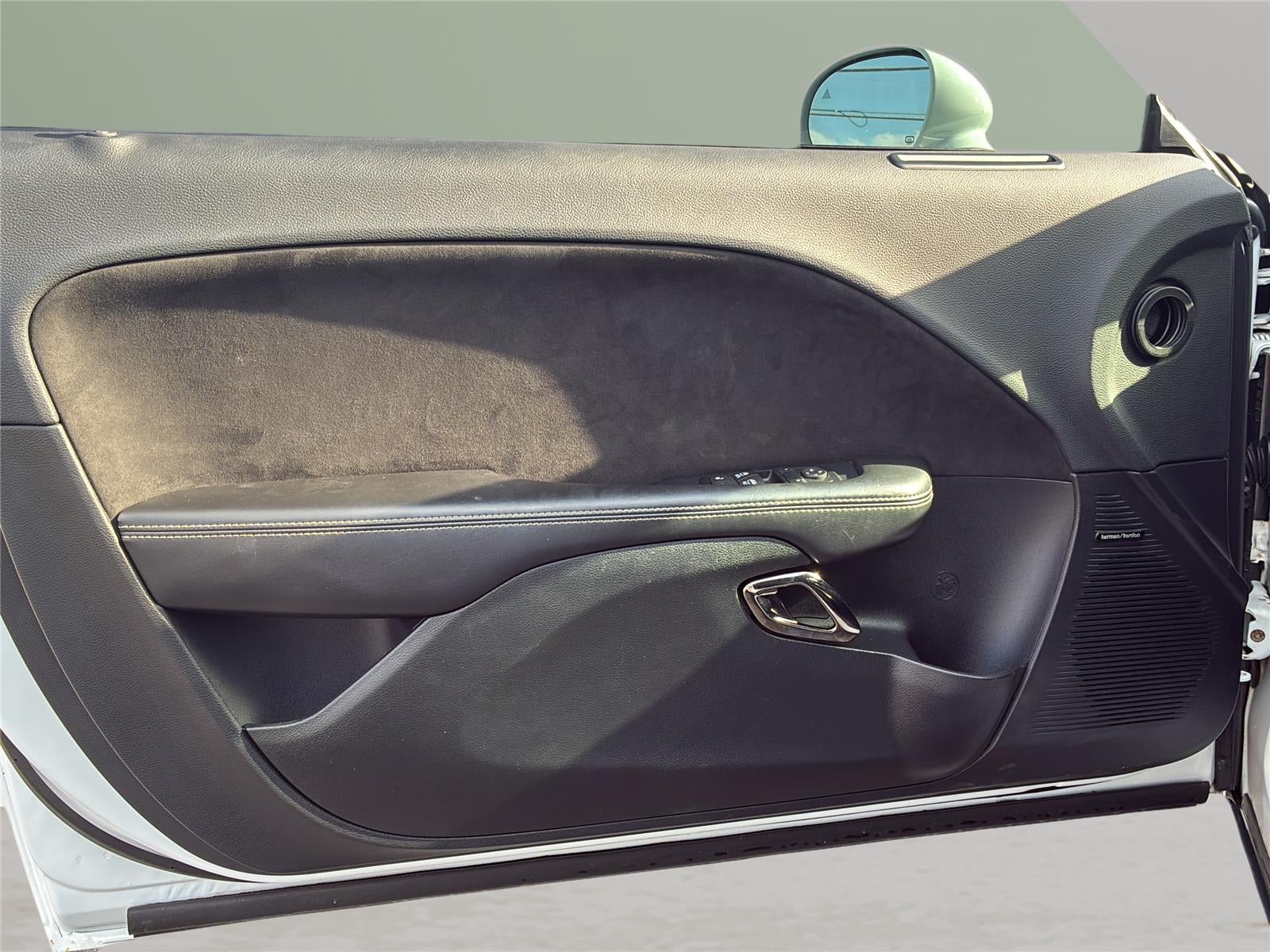 2015 Dodge Challenger SRT Hellcat