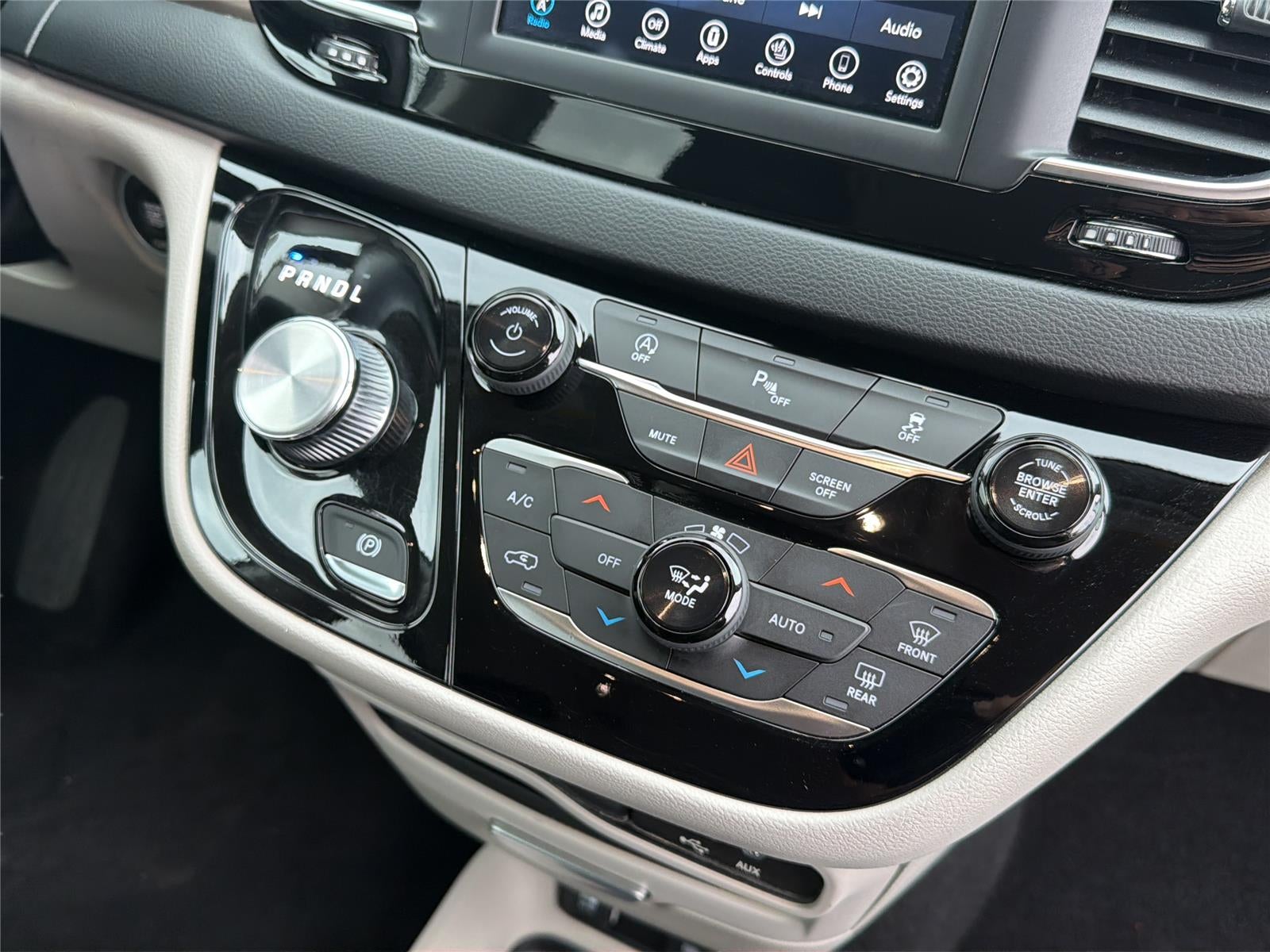 2019 Chrysler Pacifica Touring L
