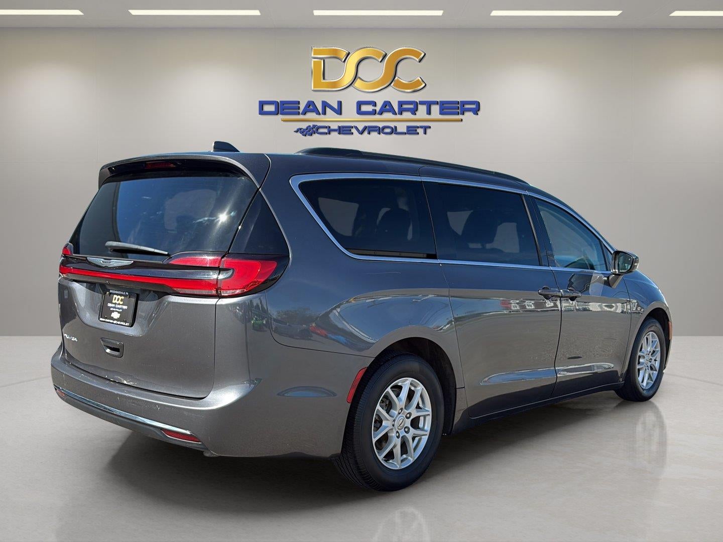 2022 Chrysler Pacifica Touring L
