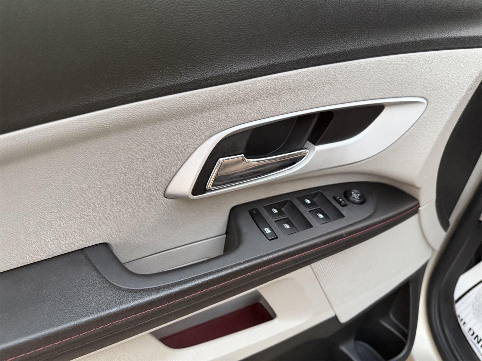 2011 Chevrolet Equinox LT w/1LT