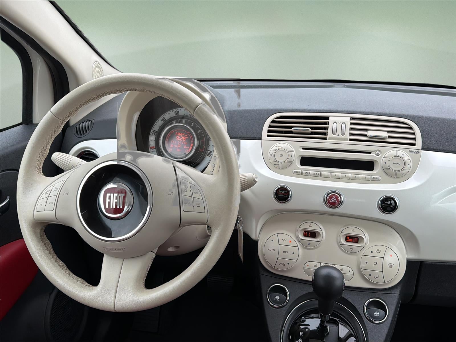 2014 FIAT 500 Lounge