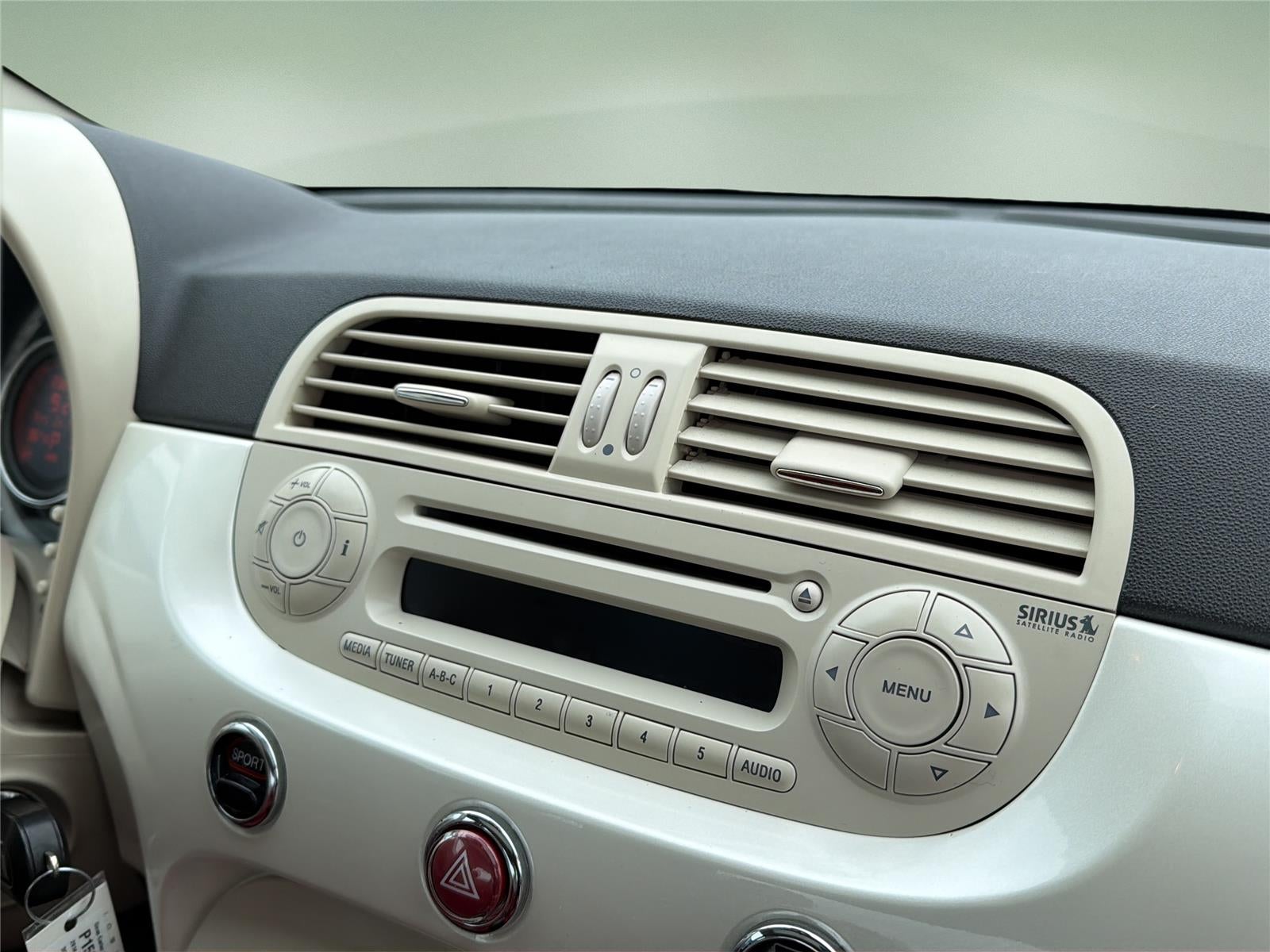 2014 FIAT 500 Lounge