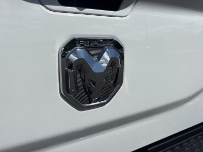 2019 RAM 2500 Big Horn Crew Cab 4x4 6'4" Box