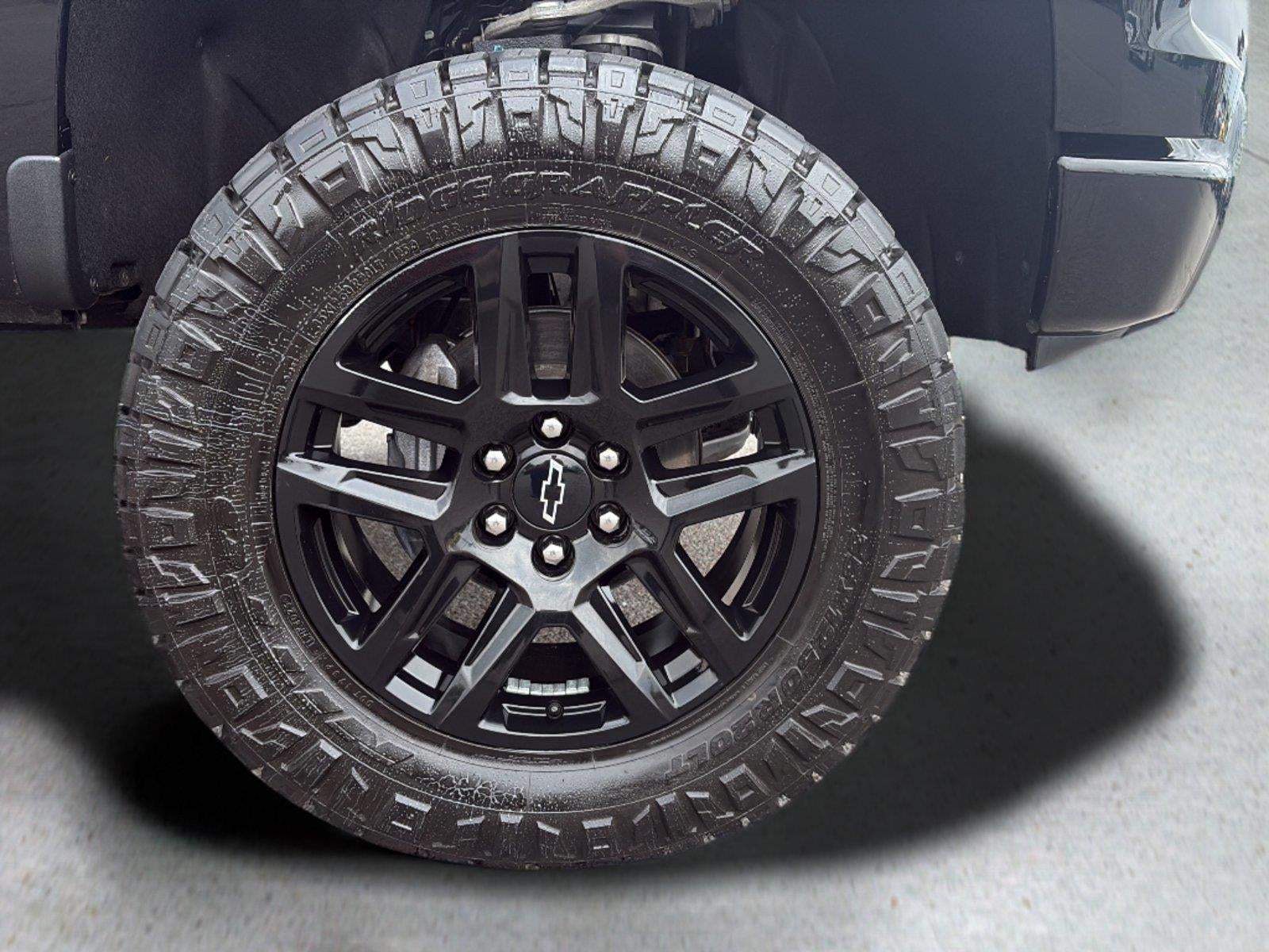 2025 Chevrolet Silverado 1500 Custom Trail Boss