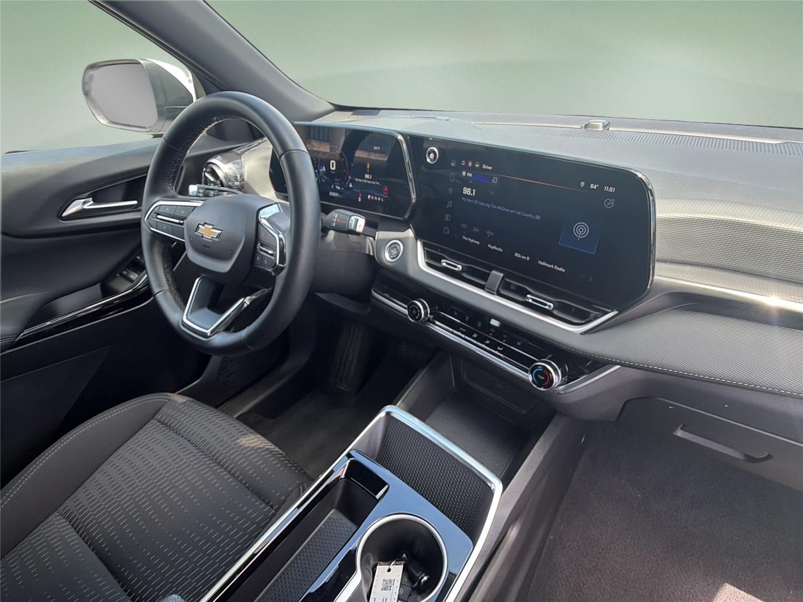 2025 Chevrolet Equinox LT - Photo 15