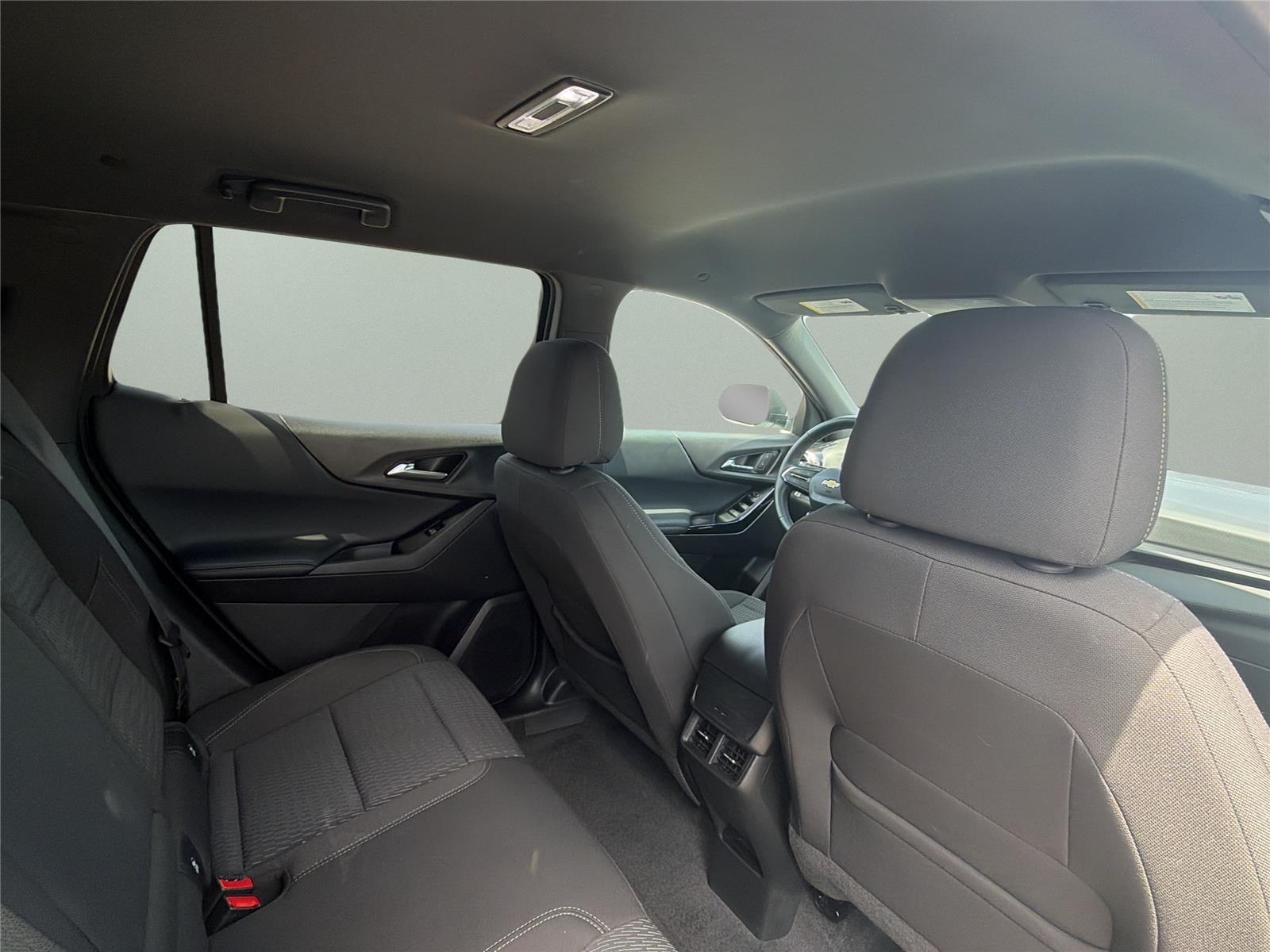 2025 Chevrolet Equinox LT - Photo 21
