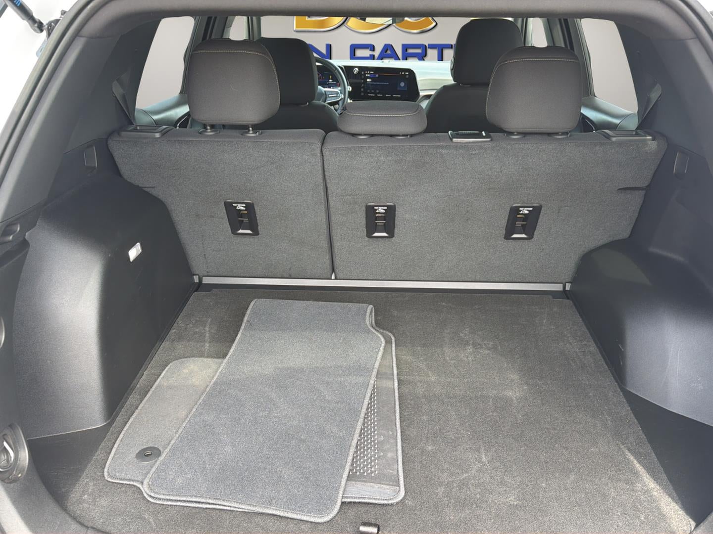 2025 Chevrolet Equinox LT - Photo 23