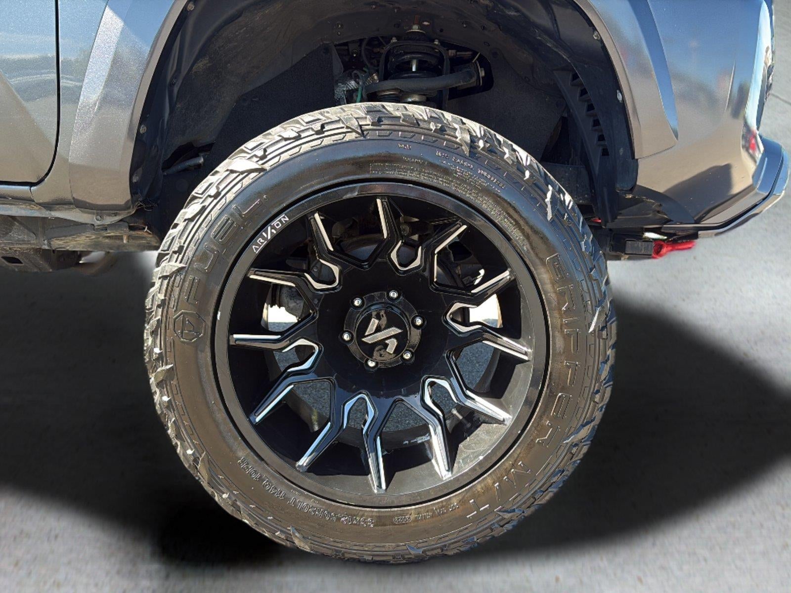 2020 Toyota Tacoma TRD Sport