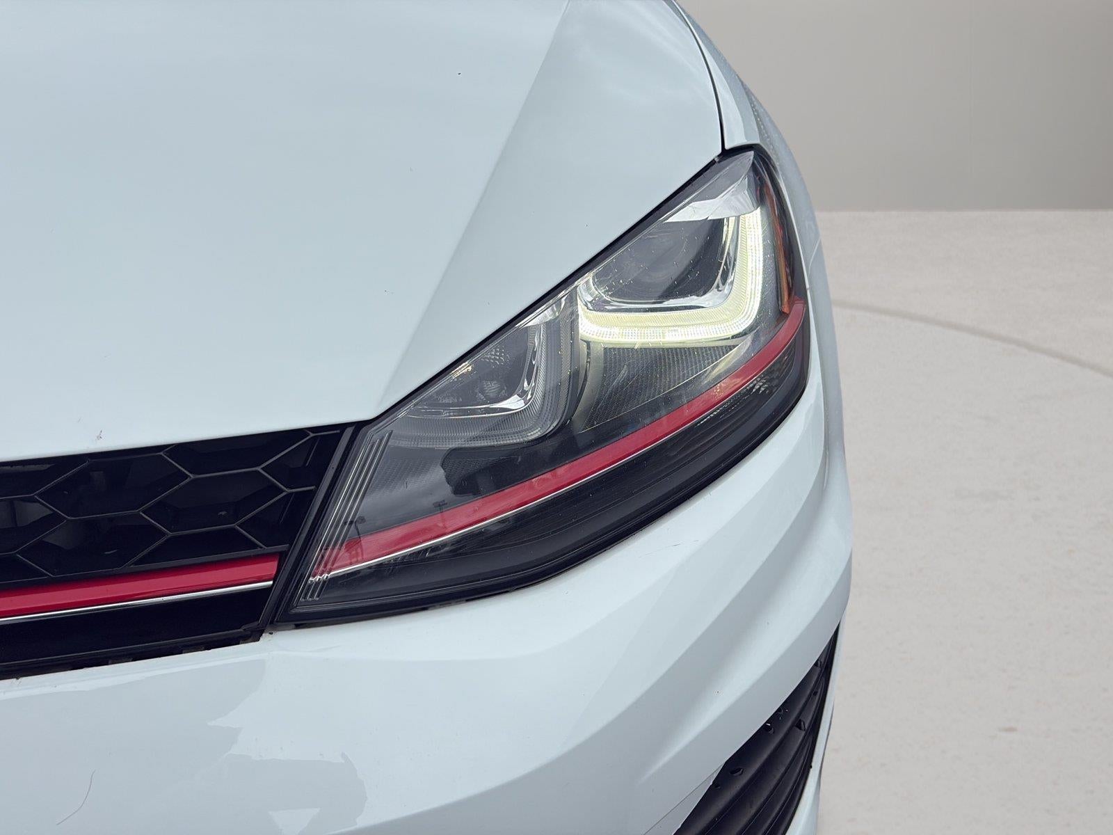 2017 Volkswagen Golf GTI SE 4-Door