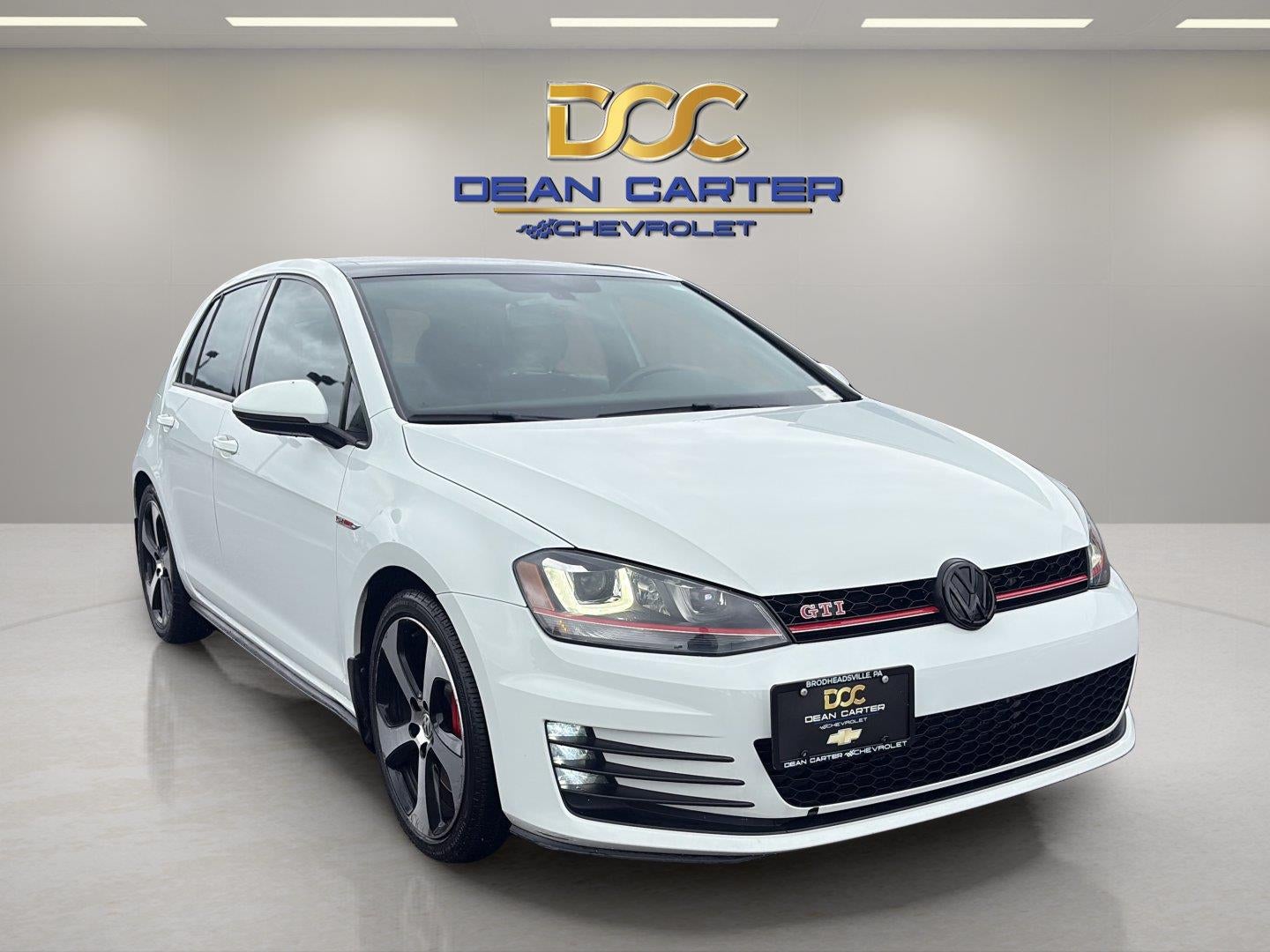 2017 Volkswagen Golf GTI SE 4-Door