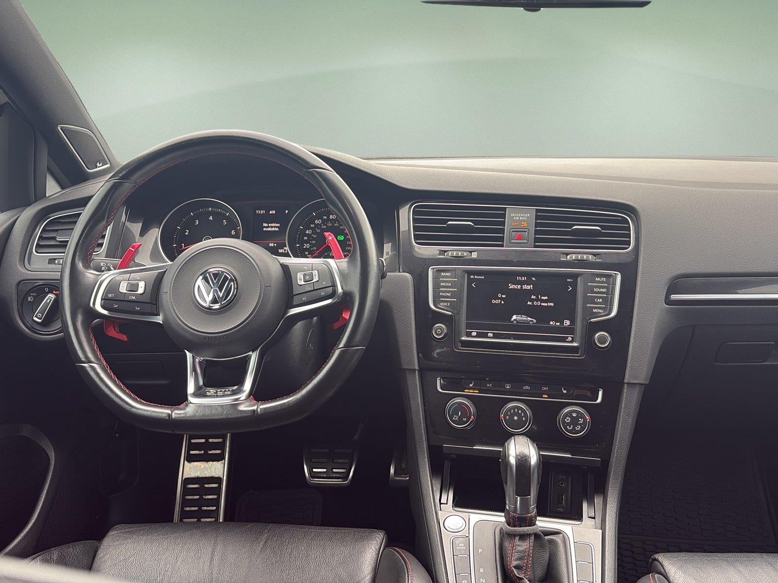 2017 Volkswagen Golf GTI SE 4-Door