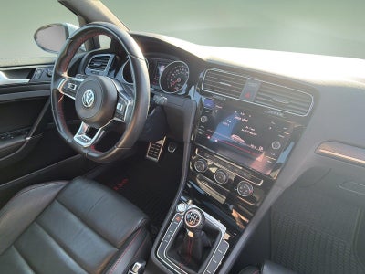 2020 Volkswagen Golf GTI S