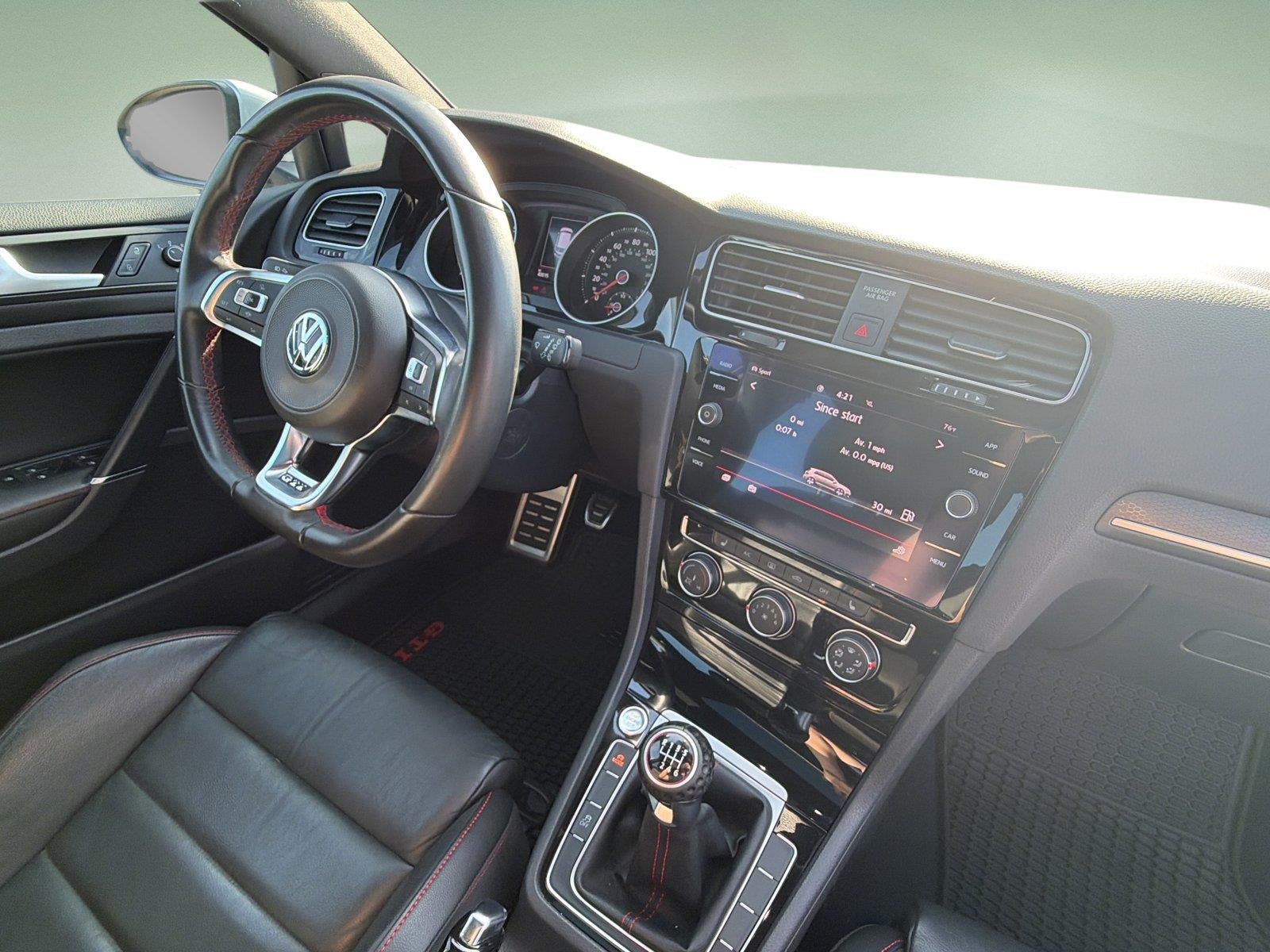 2020 Volkswagen Golf GTI S
