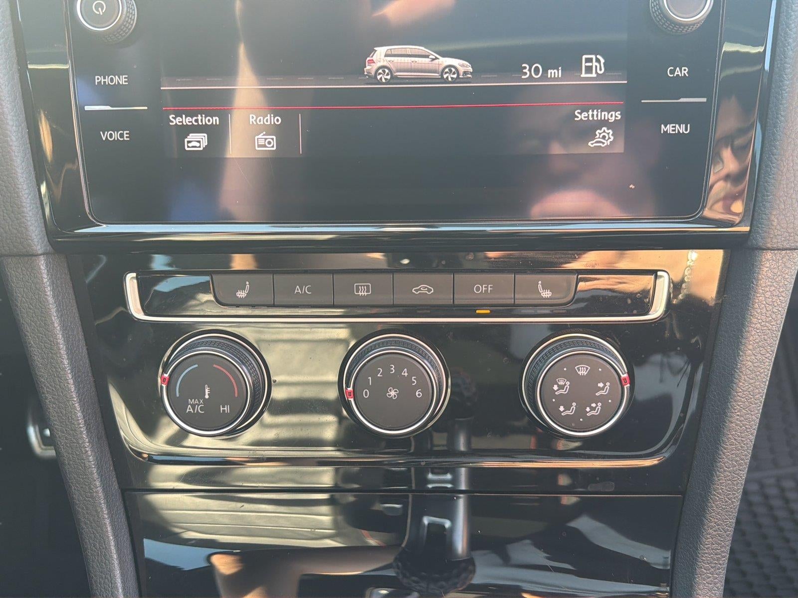 2020 Volkswagen Golf GTI S