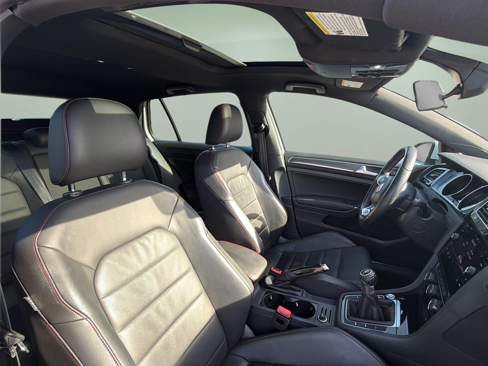 2020 Volkswagen Golf GTI S
