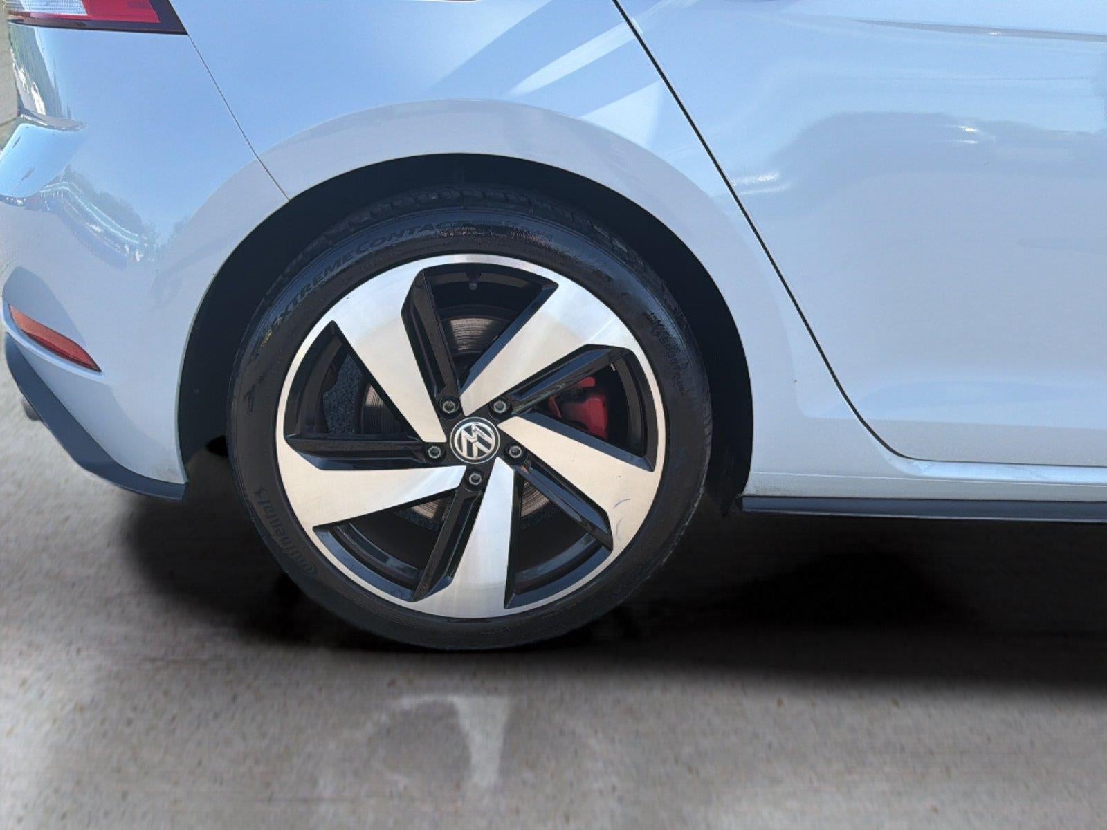 2020 Volkswagen Golf GTI S