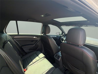 2019 Volkswagen Golf GTI S