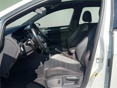 2019 Volkswagen Golf GTI S