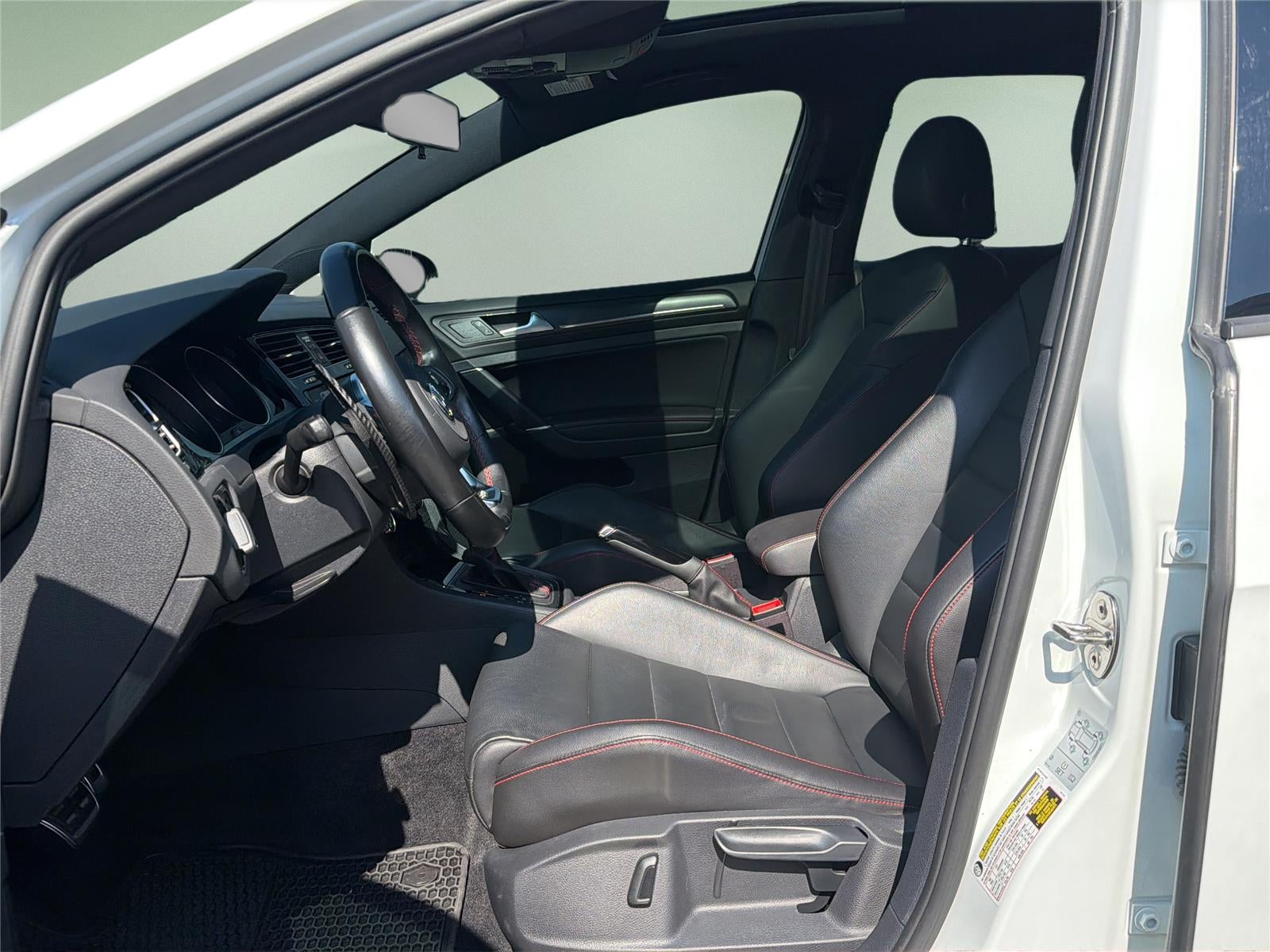 2019 Volkswagen Golf GTI S