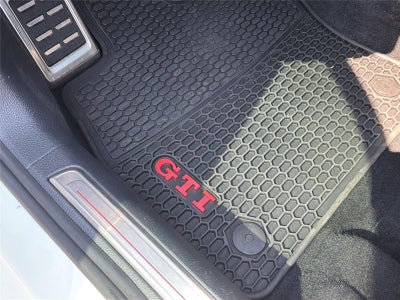 2019 Volkswagen Golf GTI S