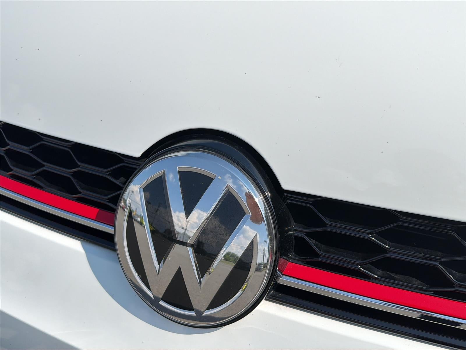 2019 Volkswagen Golf GTI S