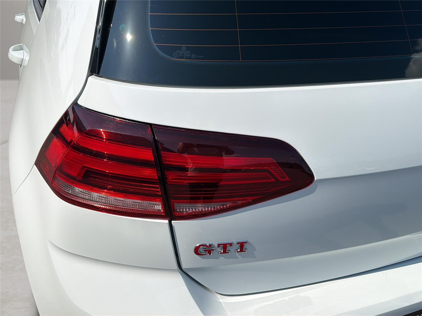 2019 Volkswagen Golf GTI S