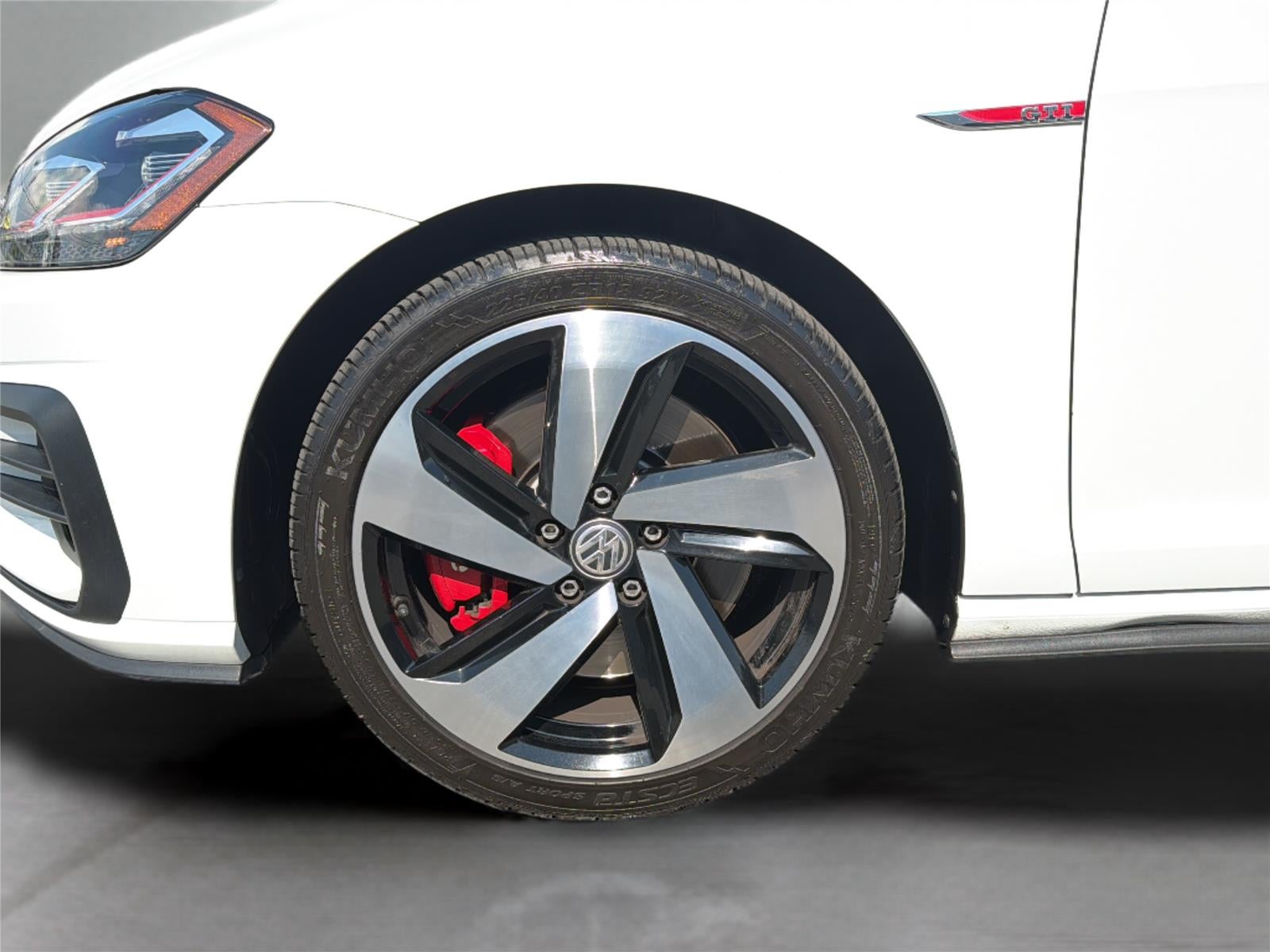 2019 Volkswagen Golf GTI S