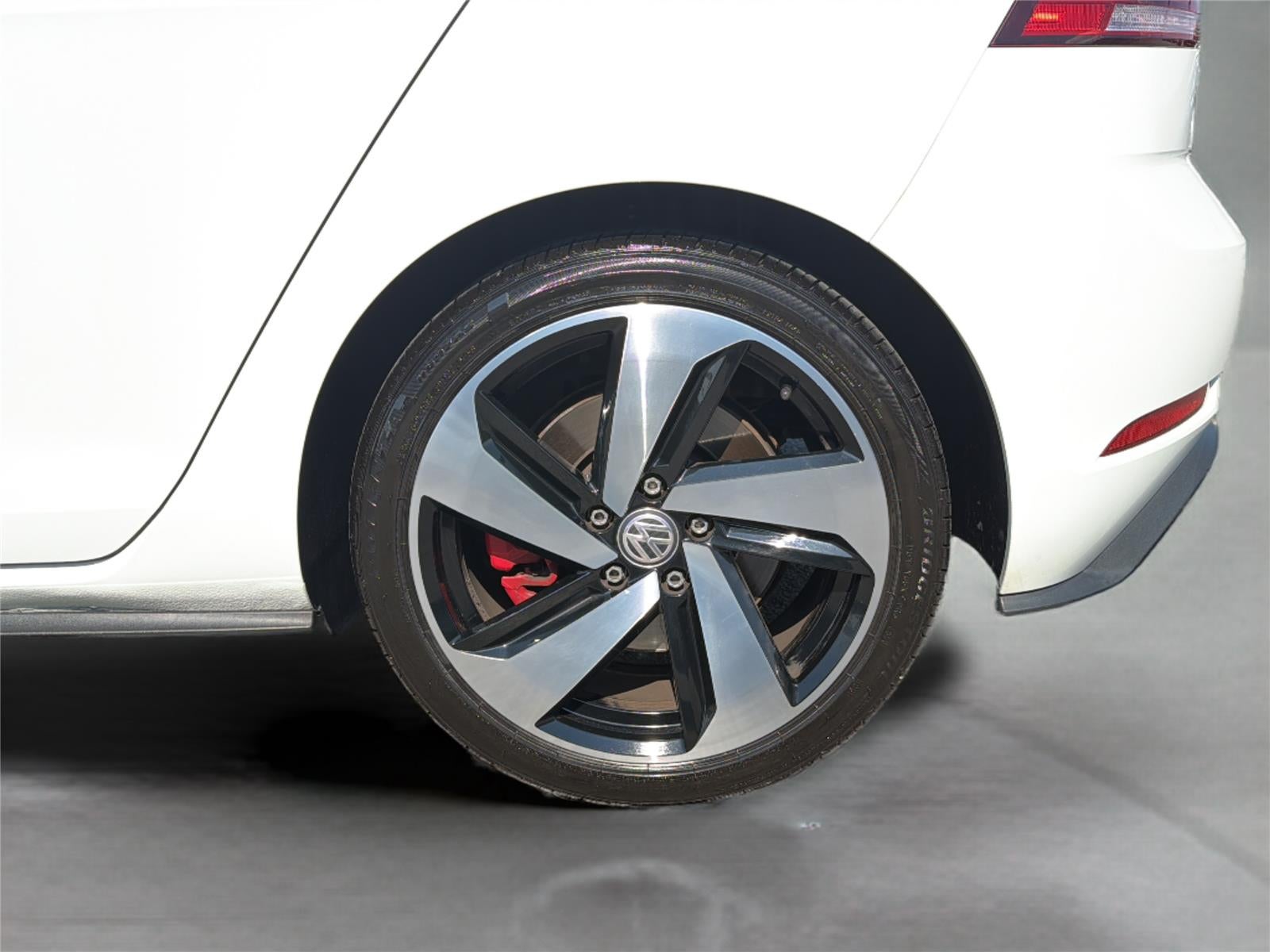 2019 Volkswagen Golf GTI S