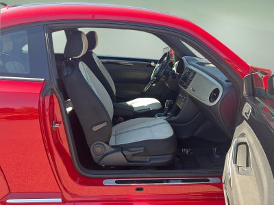 2018 Volkswagen Beetle 2.0T Coast