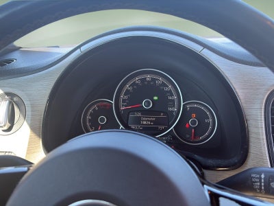 2018 Volkswagen Beetle 2.0T Coast