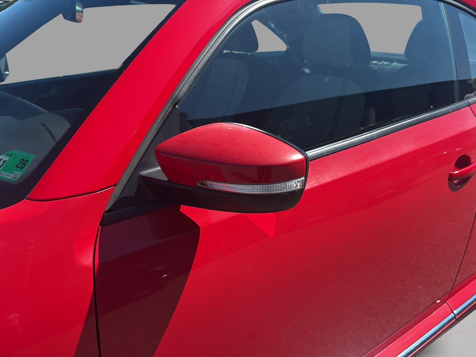 2018 Volkswagen Beetle 2.0T Coast