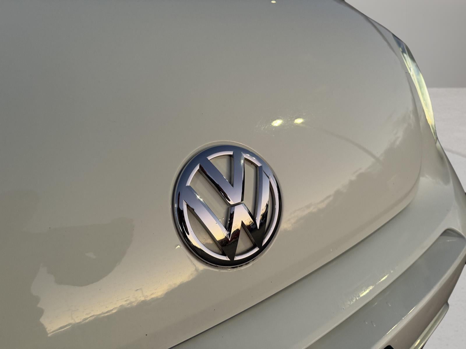 2017 Volkswagen Beetle Convertible 1.8T Dune