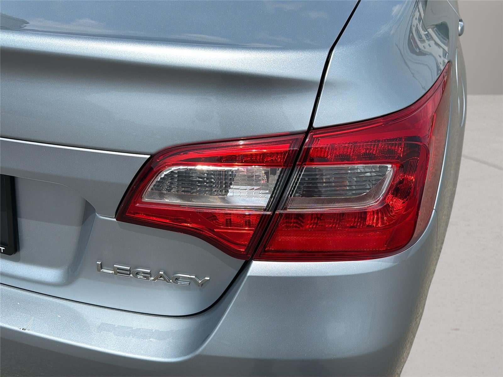 2018 Subaru Legacy 2.5i