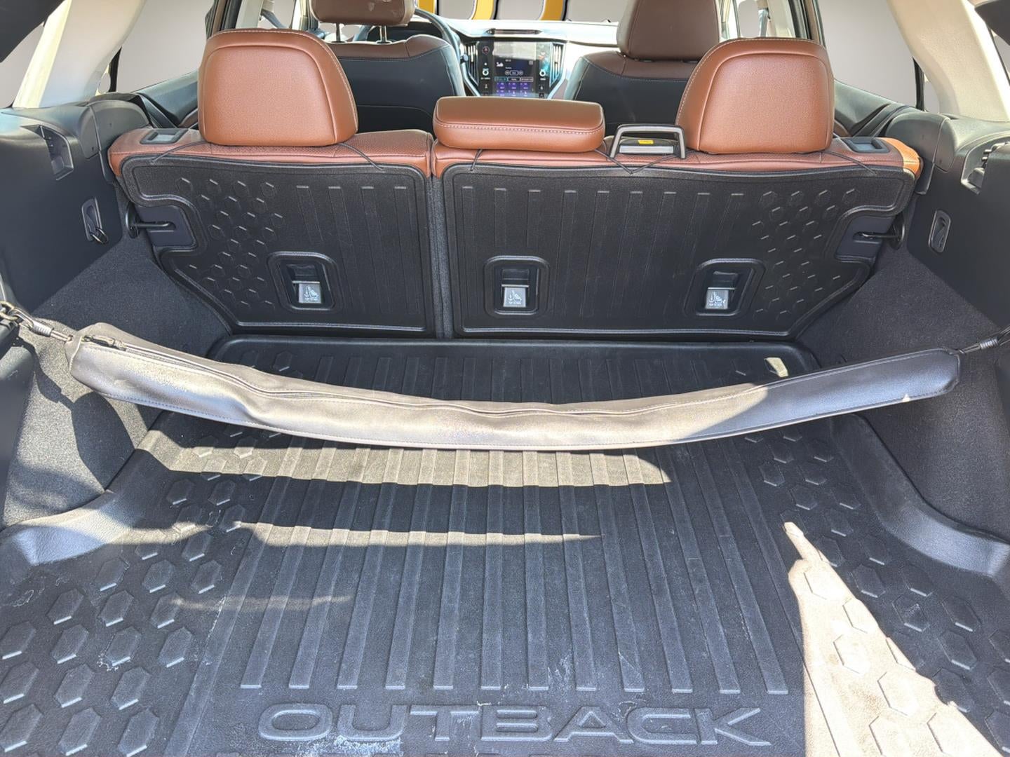 2022 Subaru Outback Touring XT