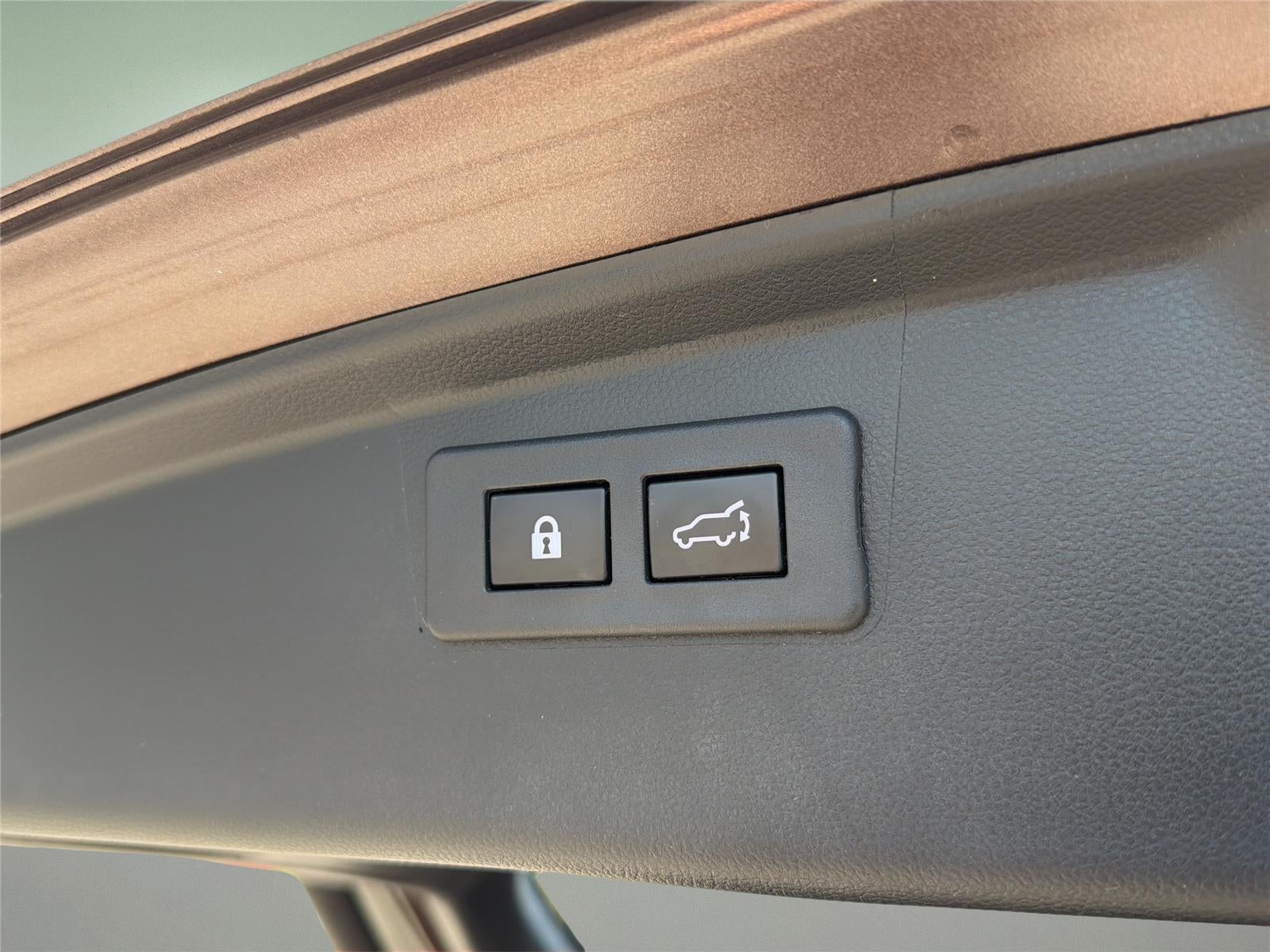 2022 Subaru Outback Touring XT