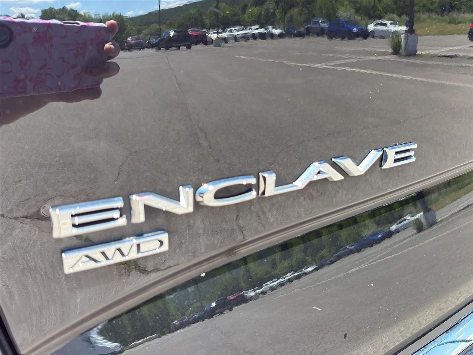 2023 Buick Enclave Essence
