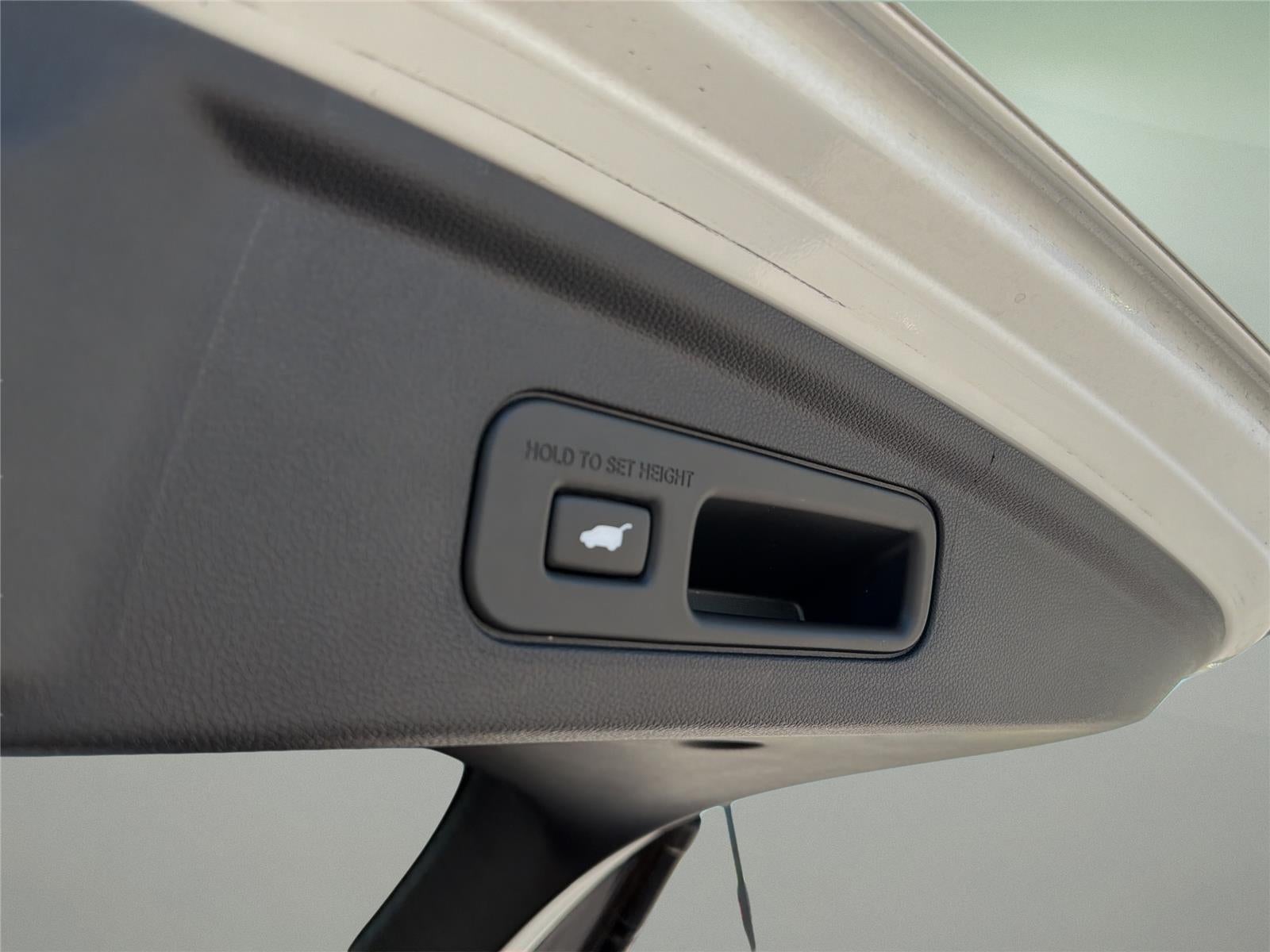 2022 Acura MDX Type S w/Advance Package