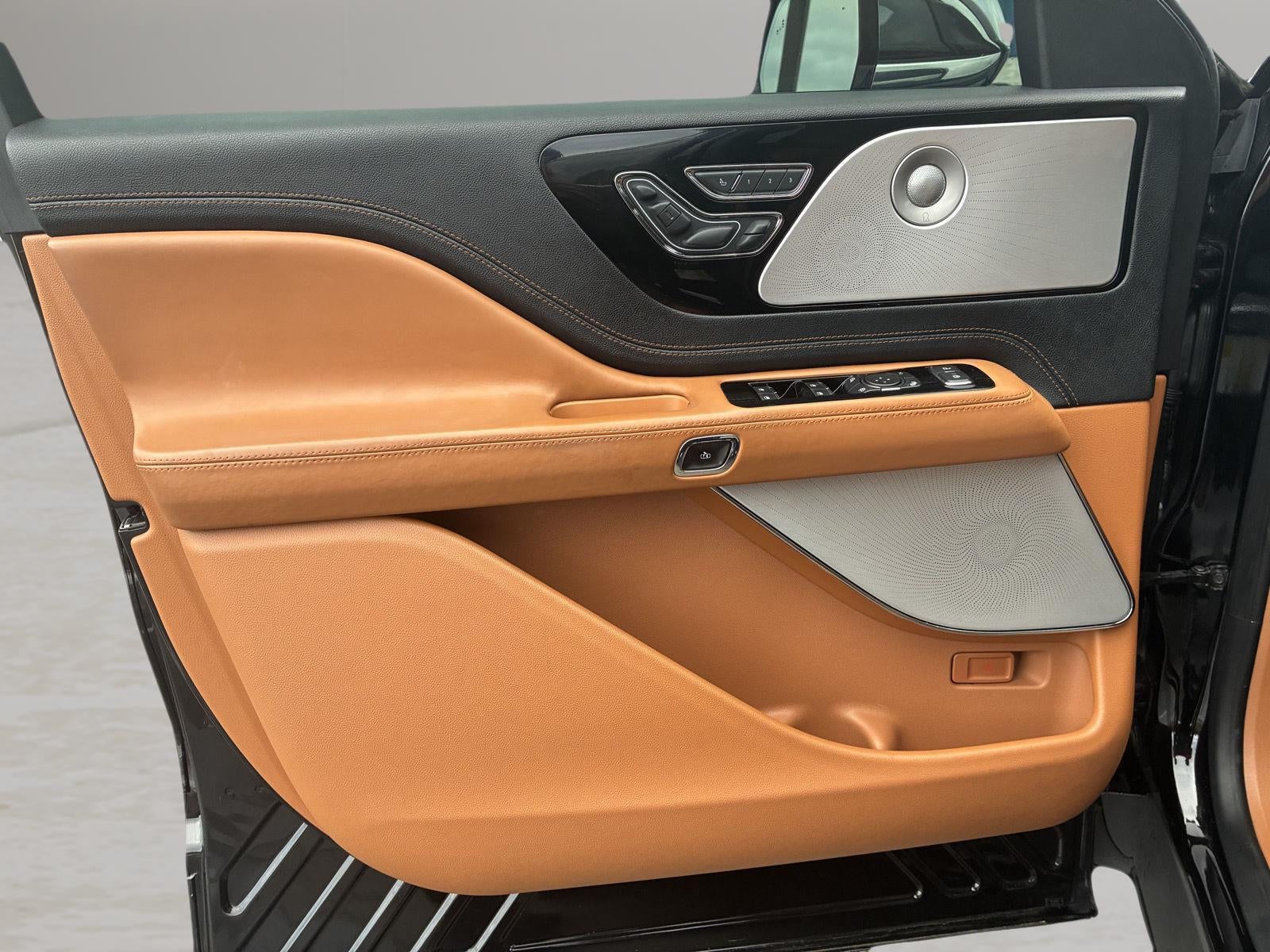 2020 Lincoln Aviator Black Label