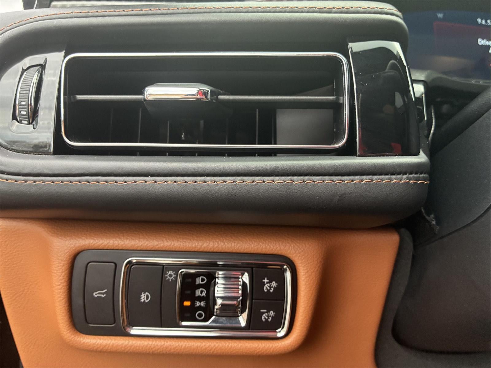 2020 Lincoln Aviator Black Label