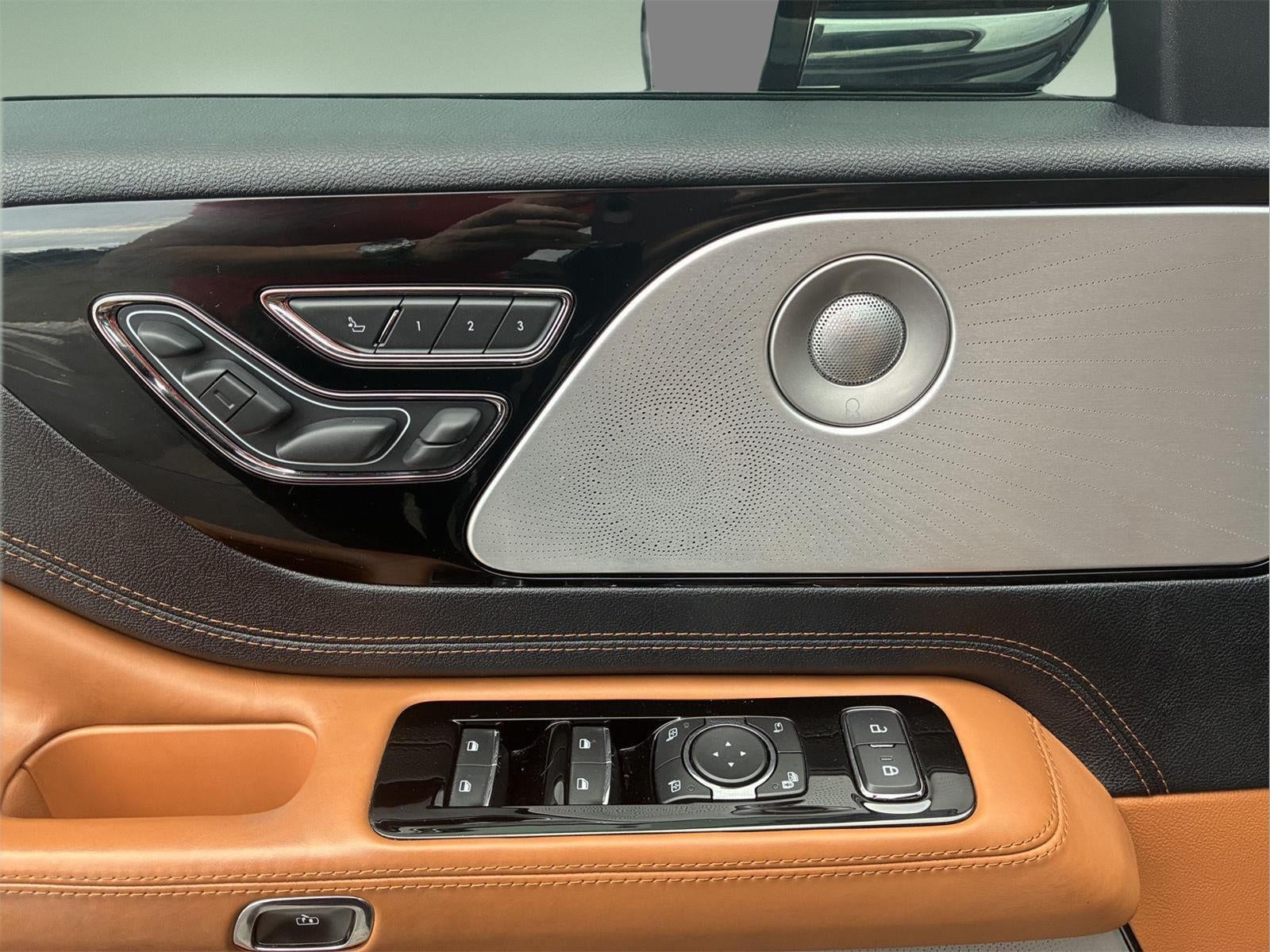 2020 Lincoln Aviator Black Label