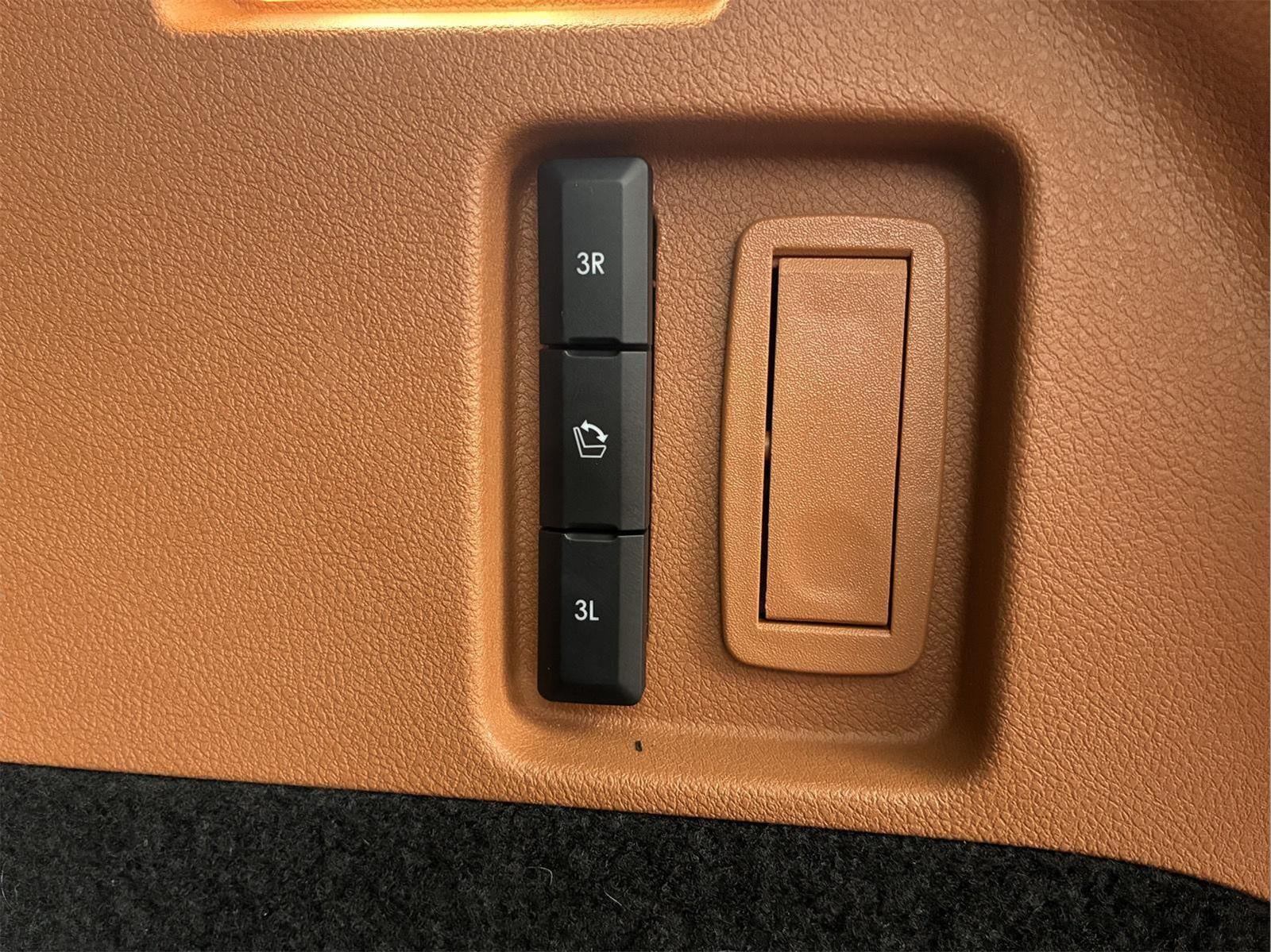 2020 Lincoln Aviator Black Label