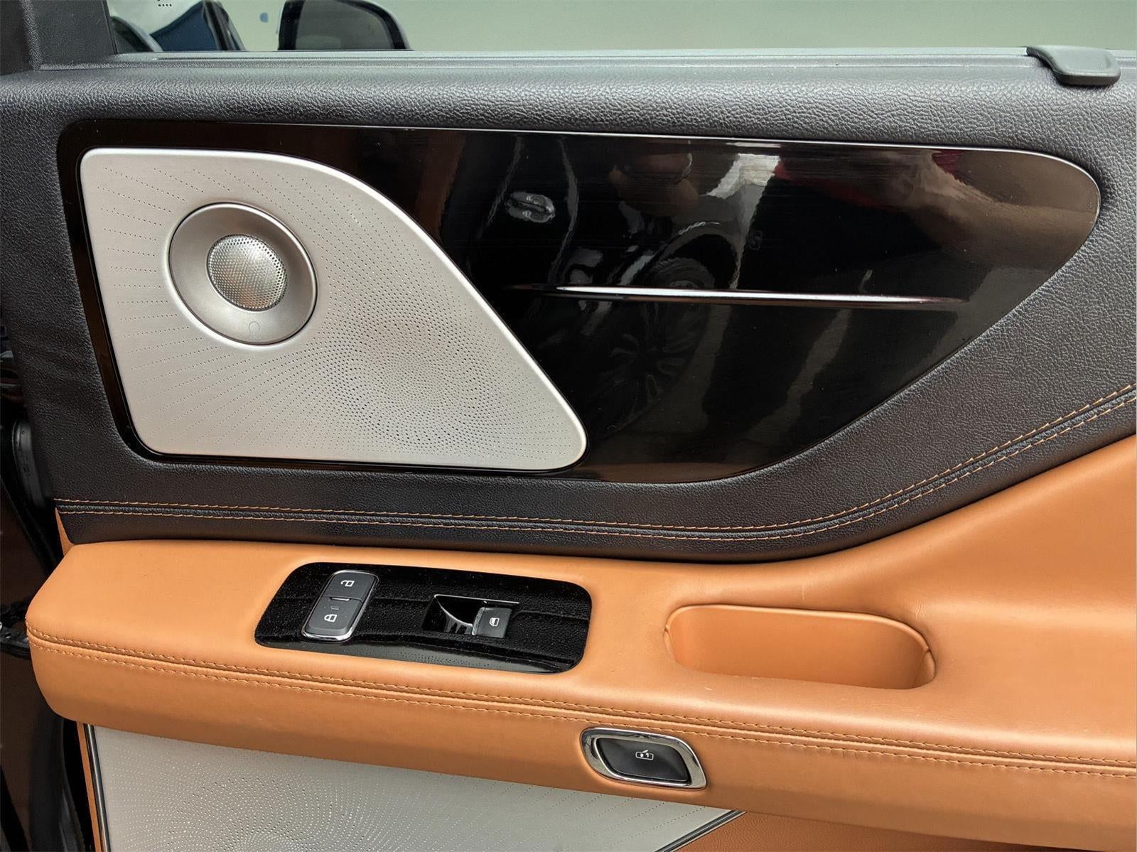 2020 Lincoln Aviator Black Label