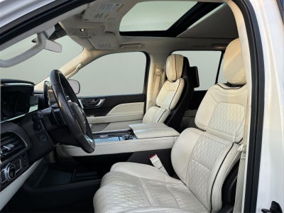 2018 Lincoln Navigator Black Label