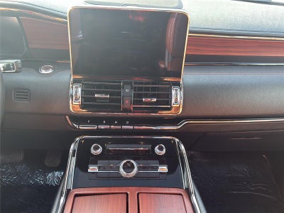 2021 Lincoln Navigator L Reserve
